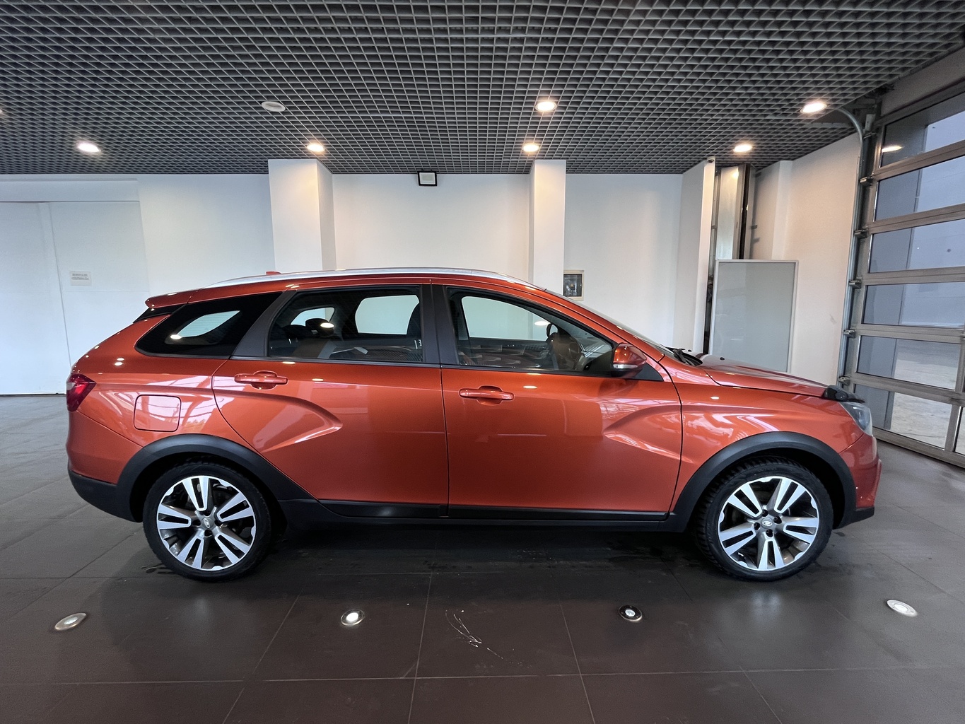 LADA VESTA