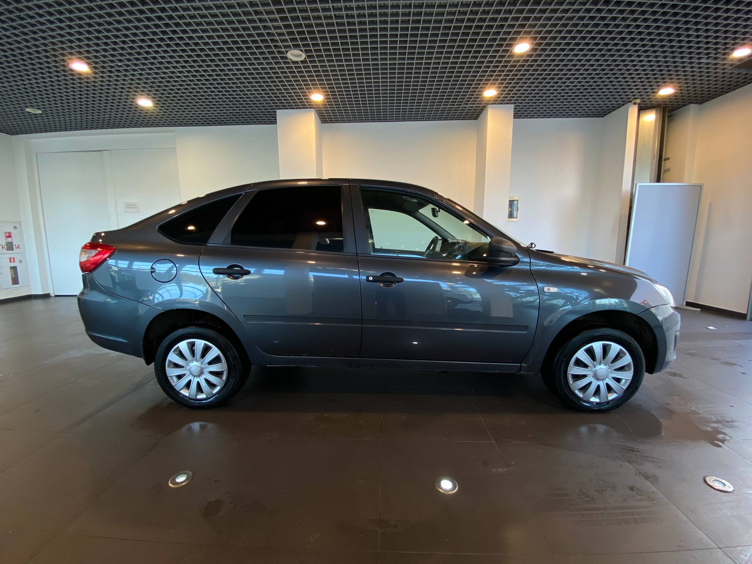 LADA GRANTA