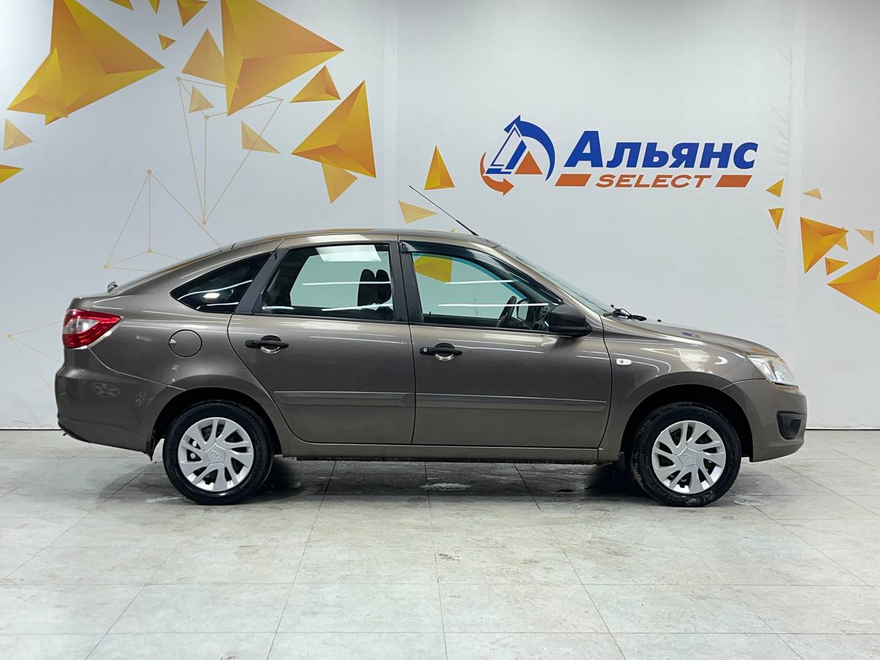LADA GRANTA