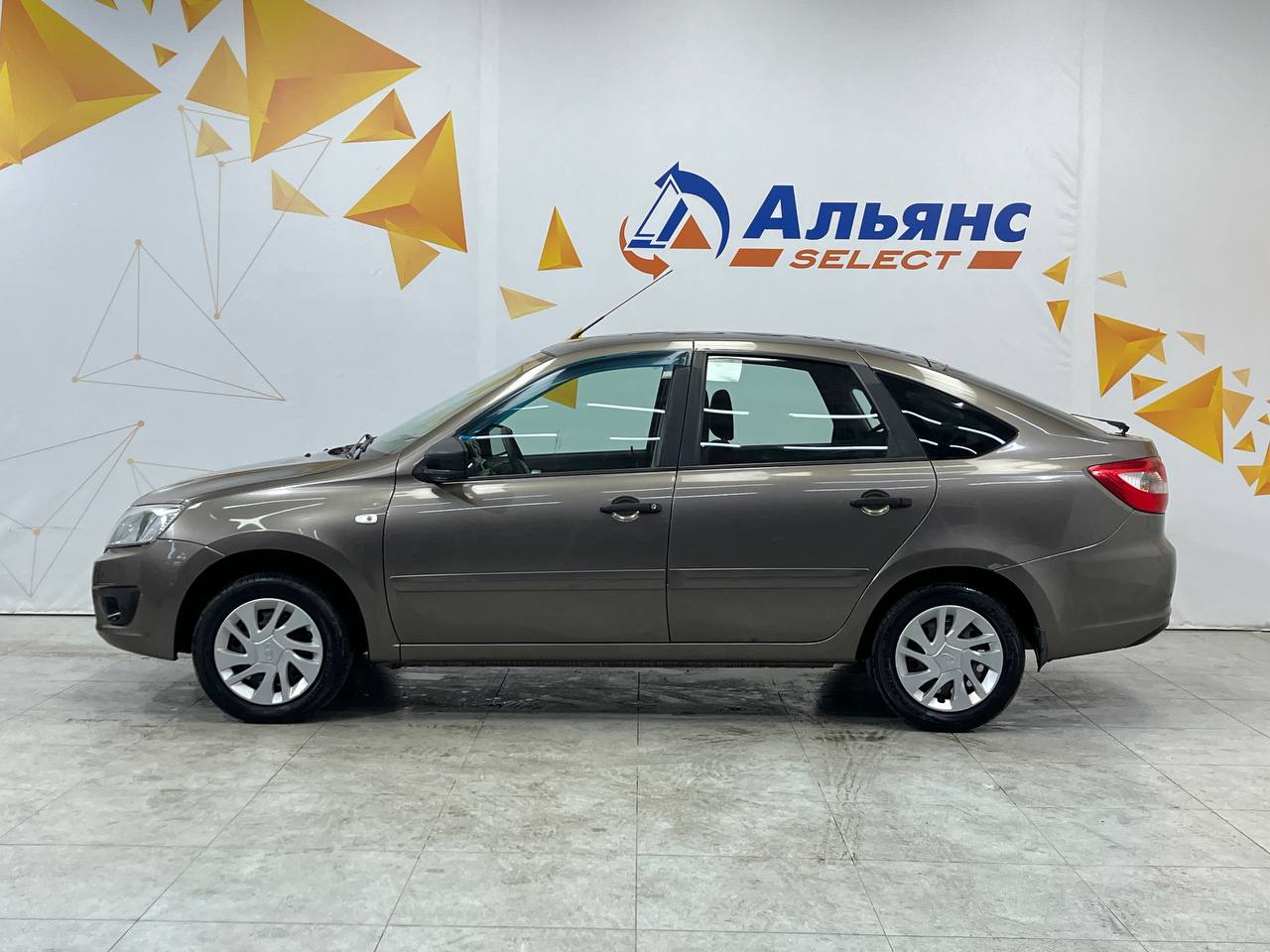 LADA GRANTA