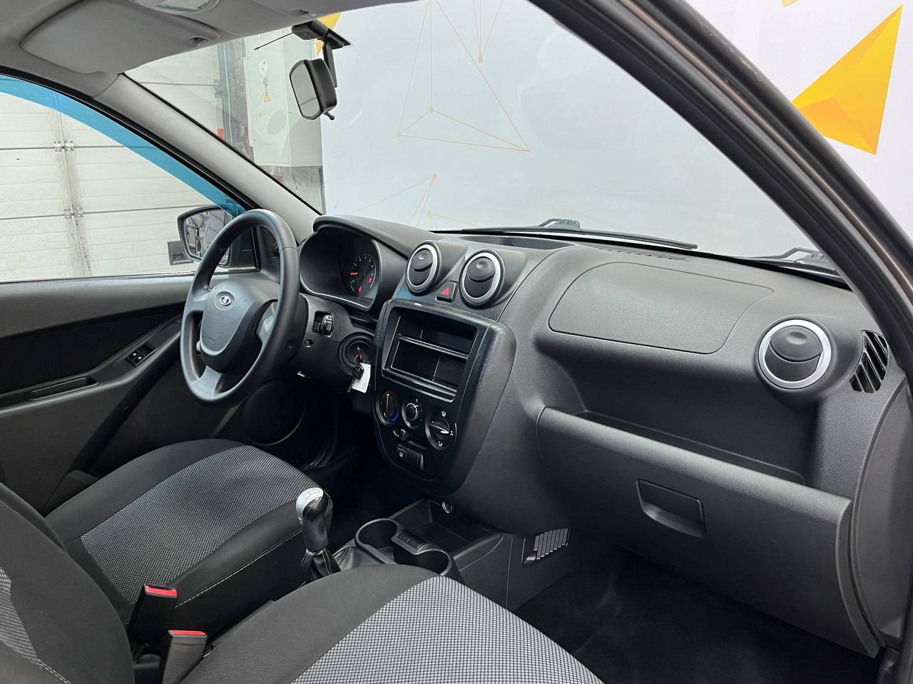 LADA GRANTA