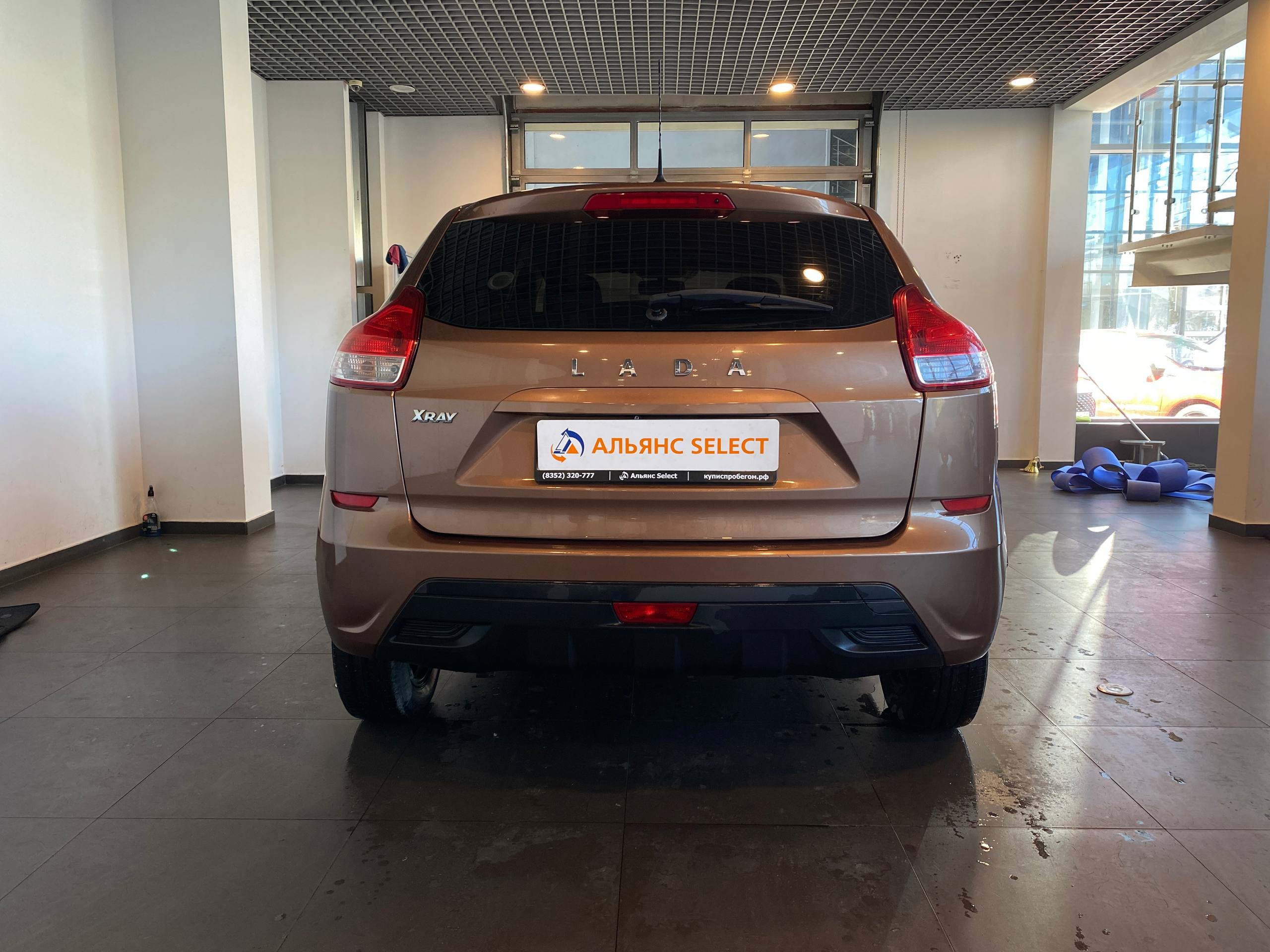 LADA XRAY