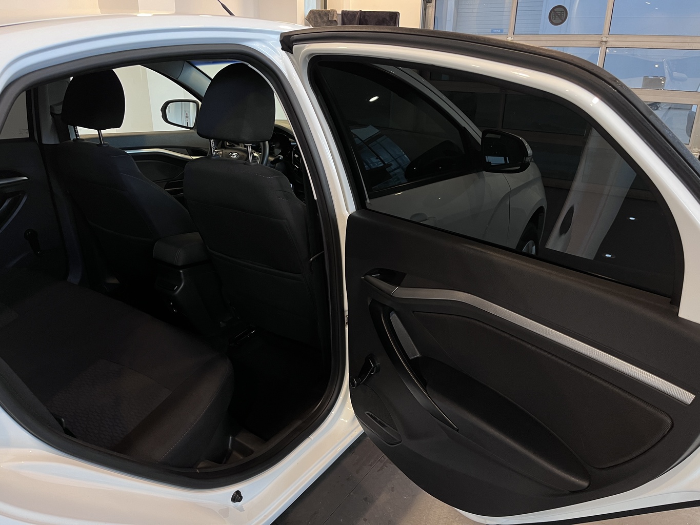LADA VESTA