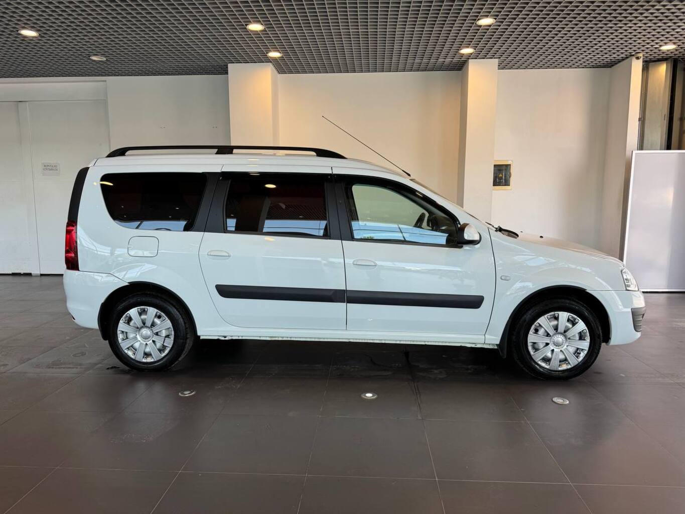 LADA LARGUS