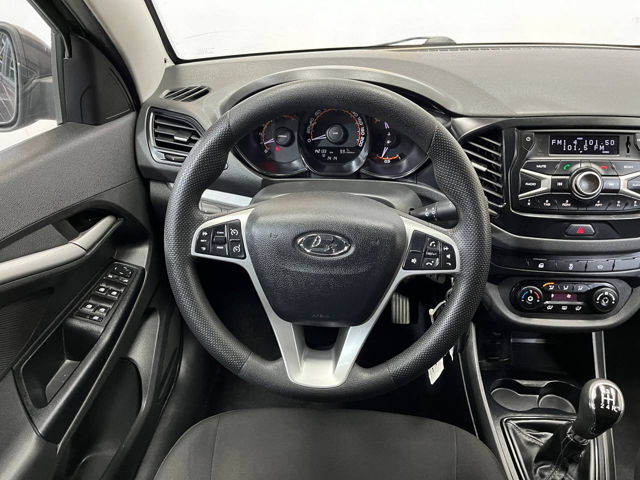 LADA VESTA