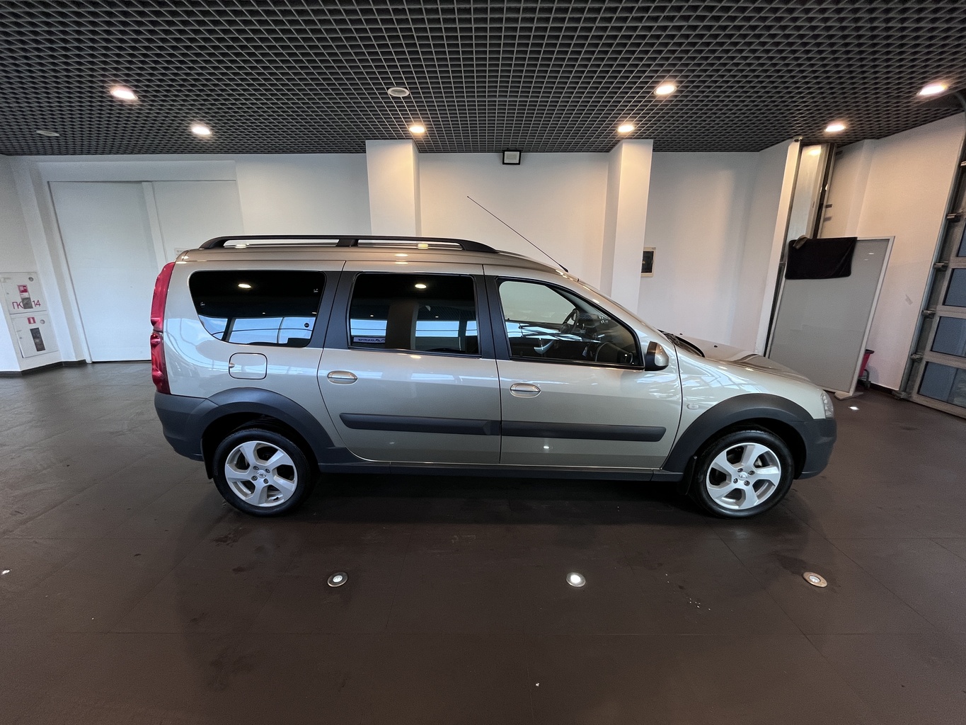 LADA LARGUS