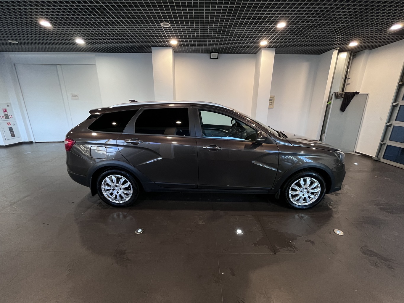 LADA VESTA