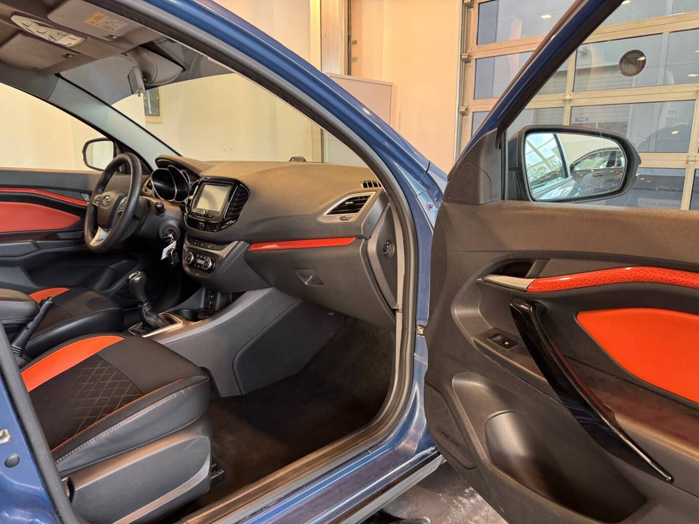 LADA VESTA
