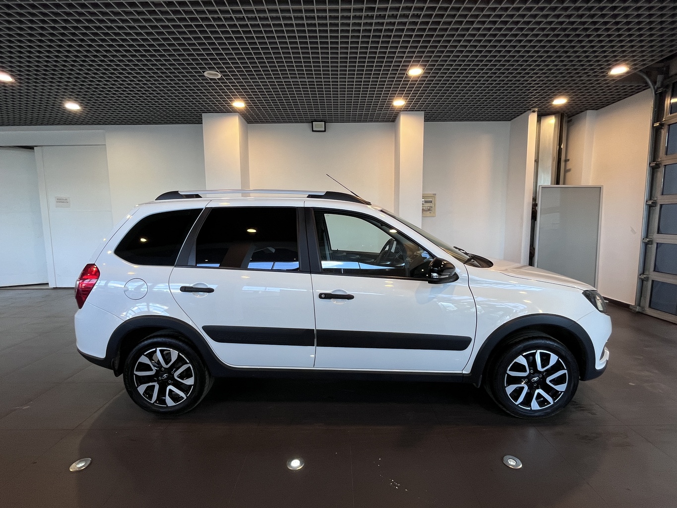 LADA GRANTA