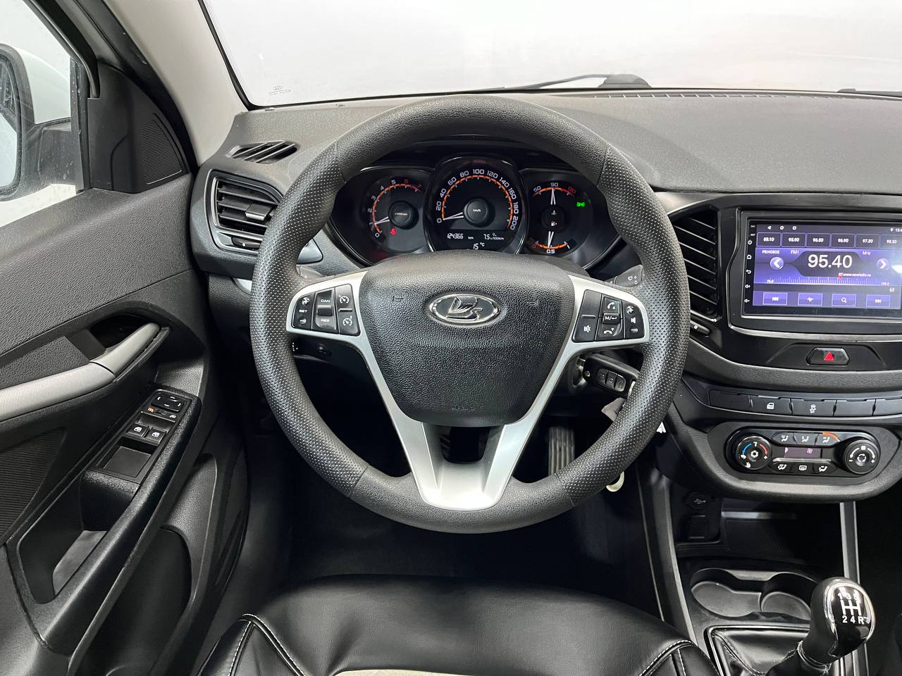 LADA VESTA