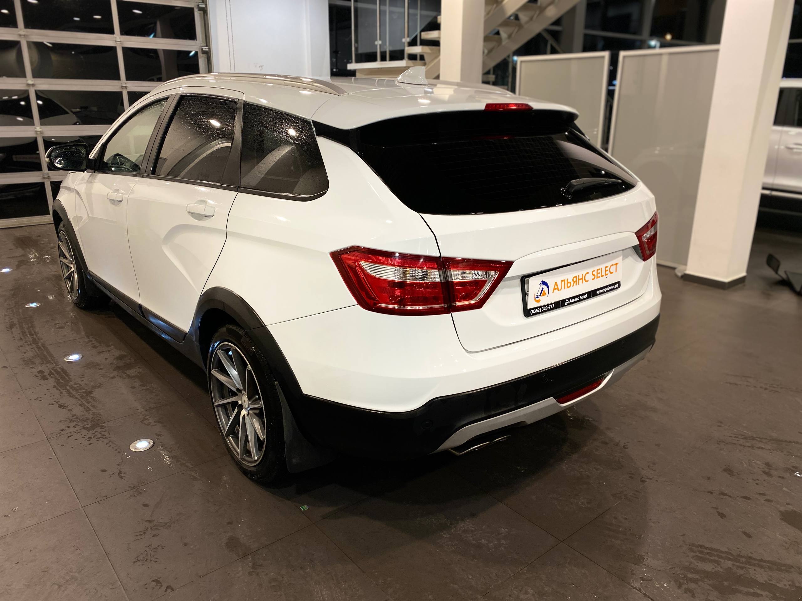 LADA VESTA