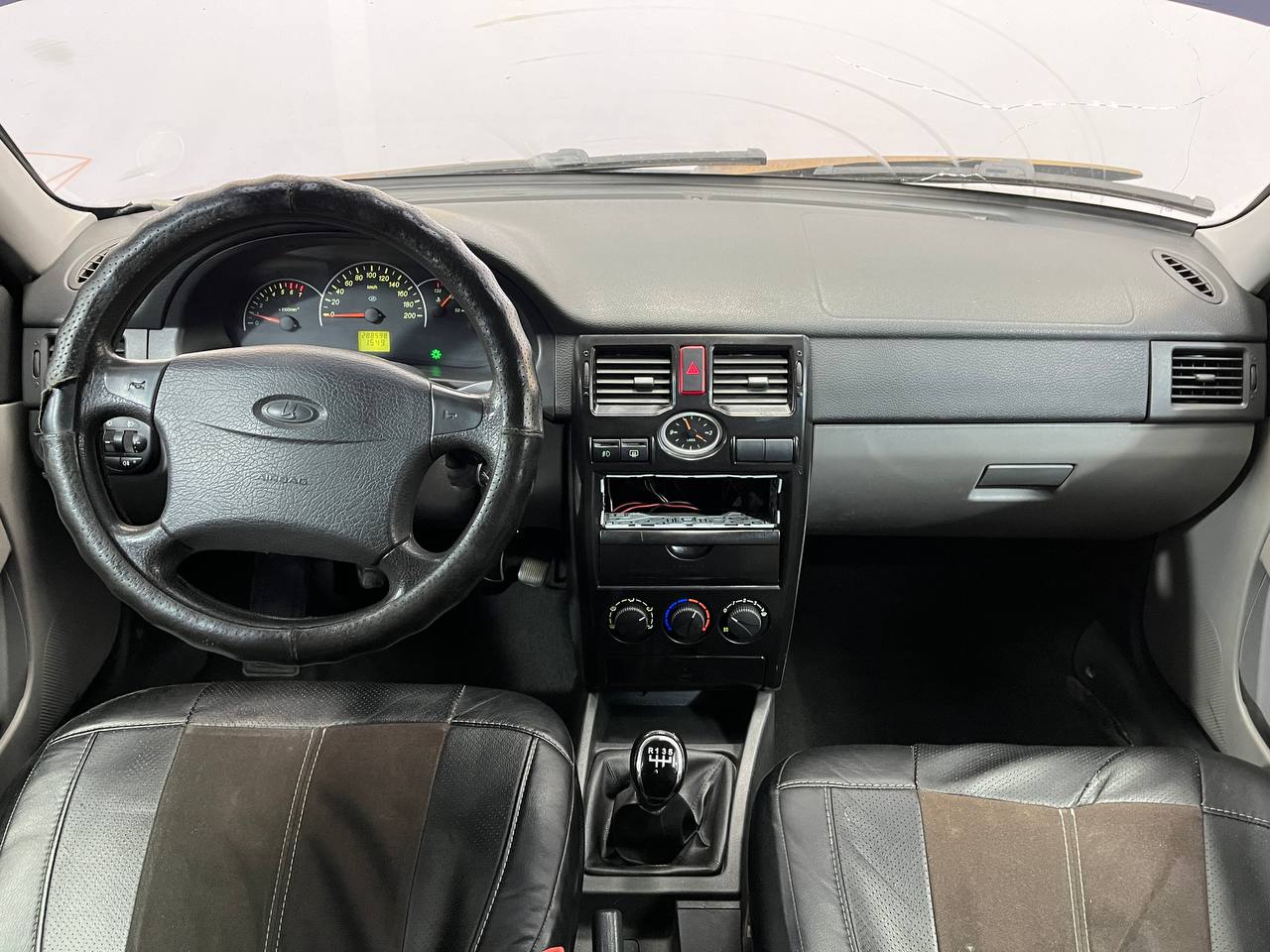 LADA PRIORA