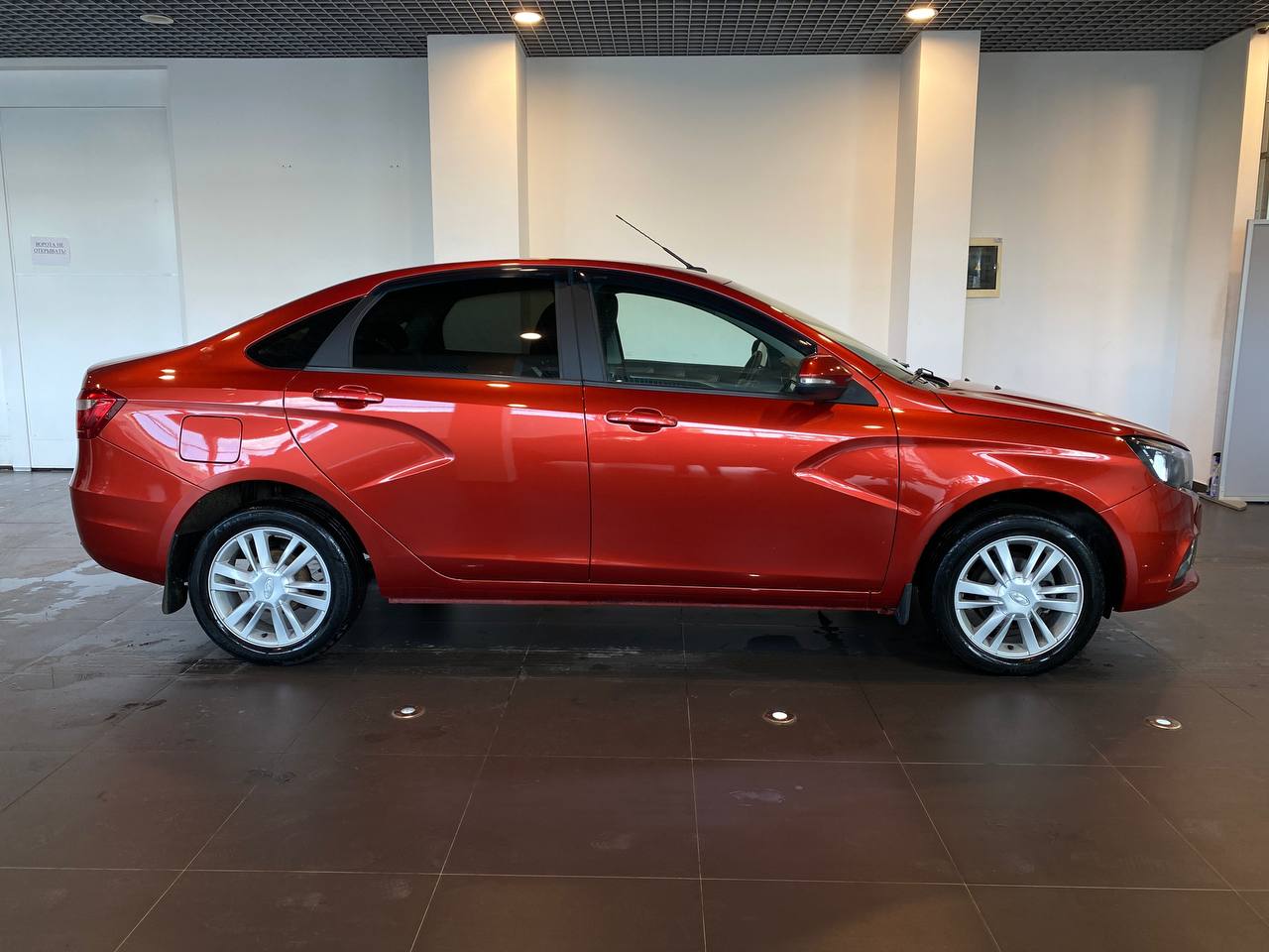 LADA VESTA