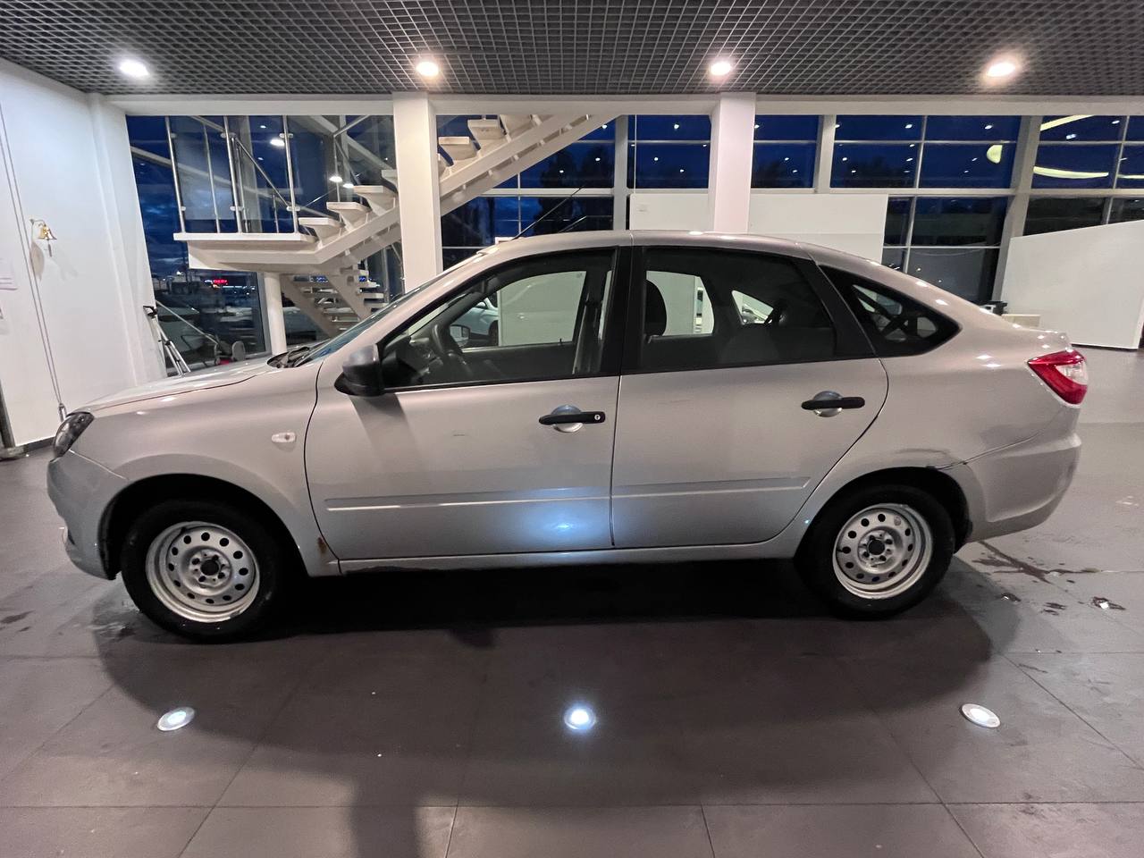 LADA GRANTA