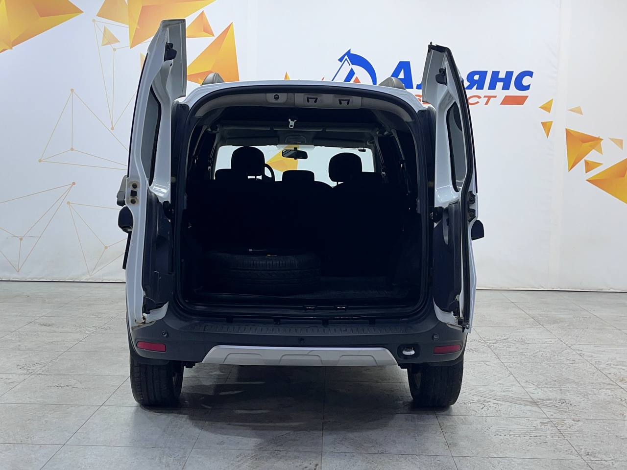 LADA LARGUS