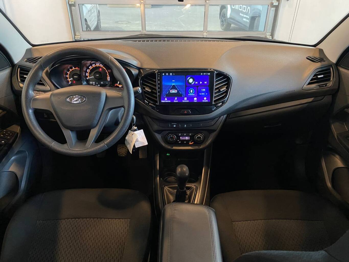 LADA VESTA