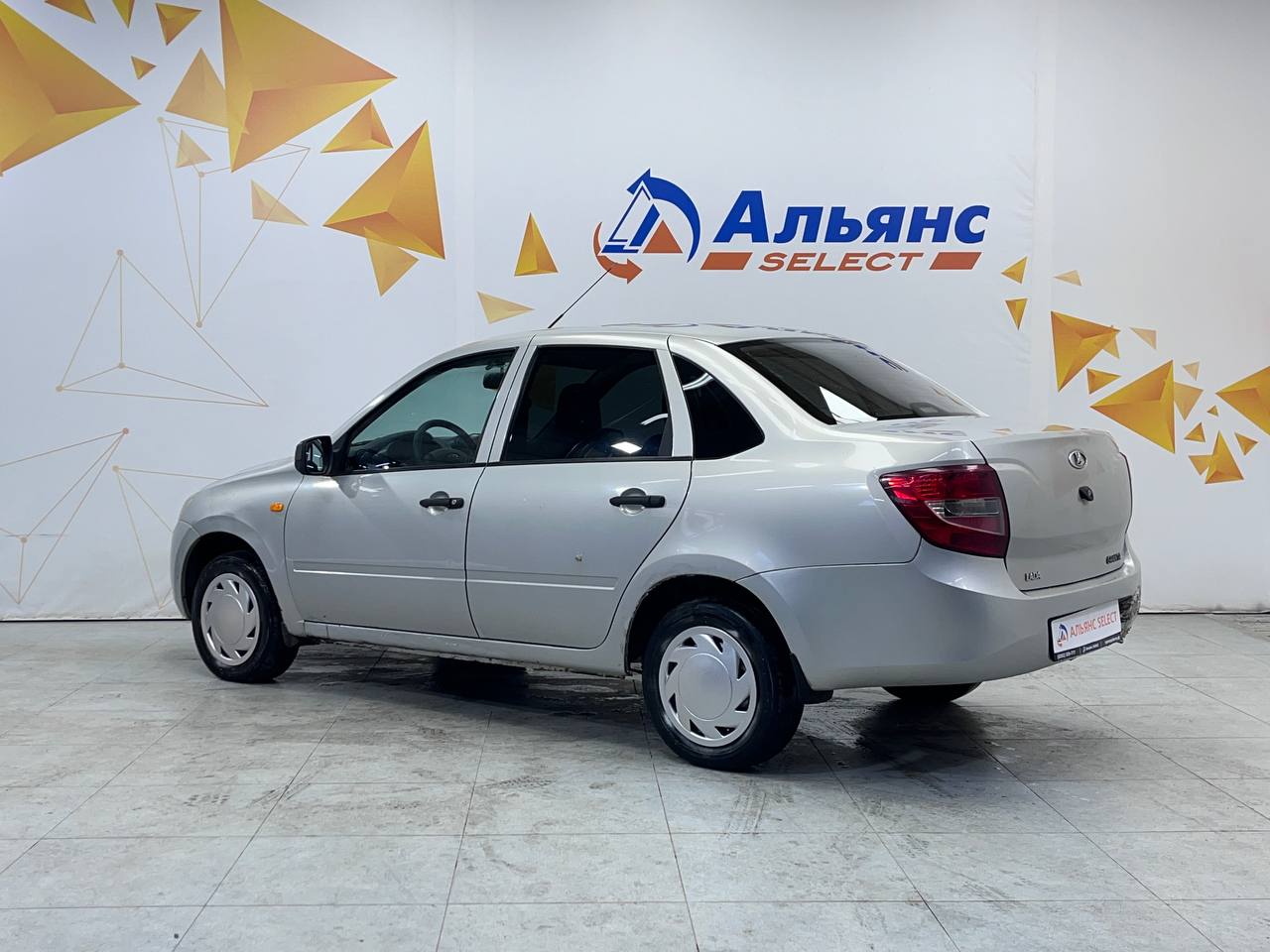 LADA GRANTA