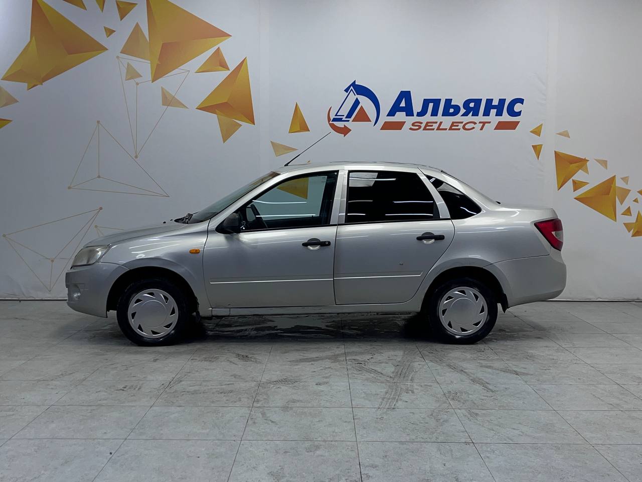 LADA GRANTA