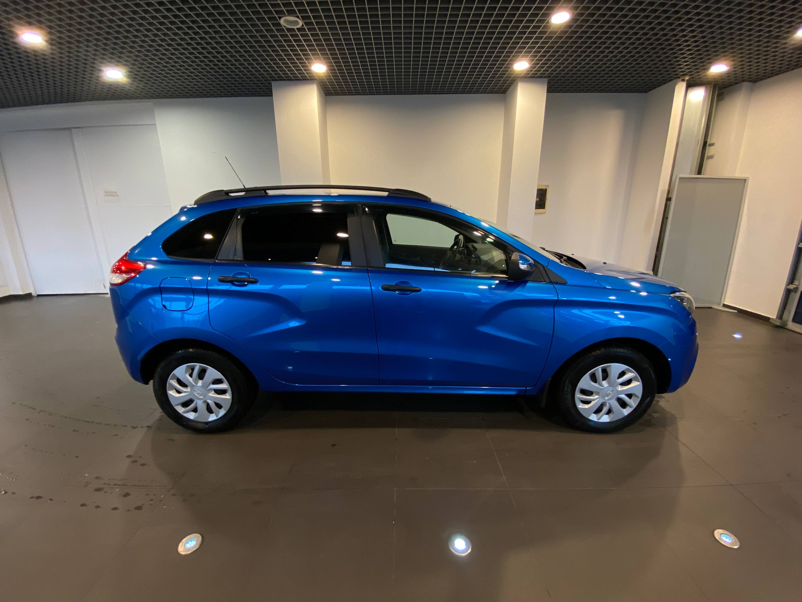 LADA XRAY