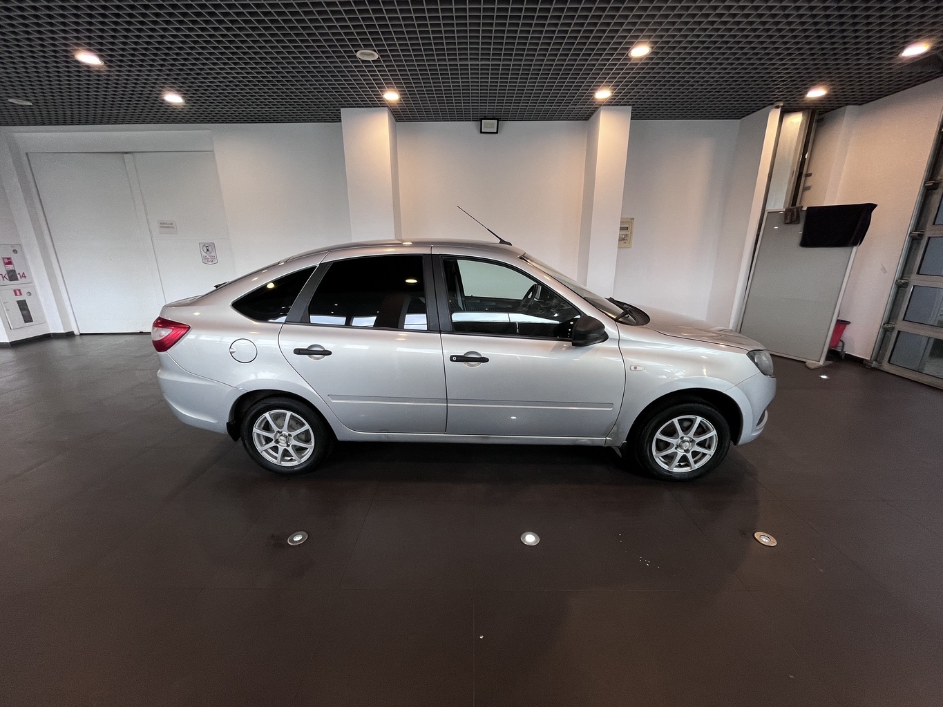 LADA GRANTA