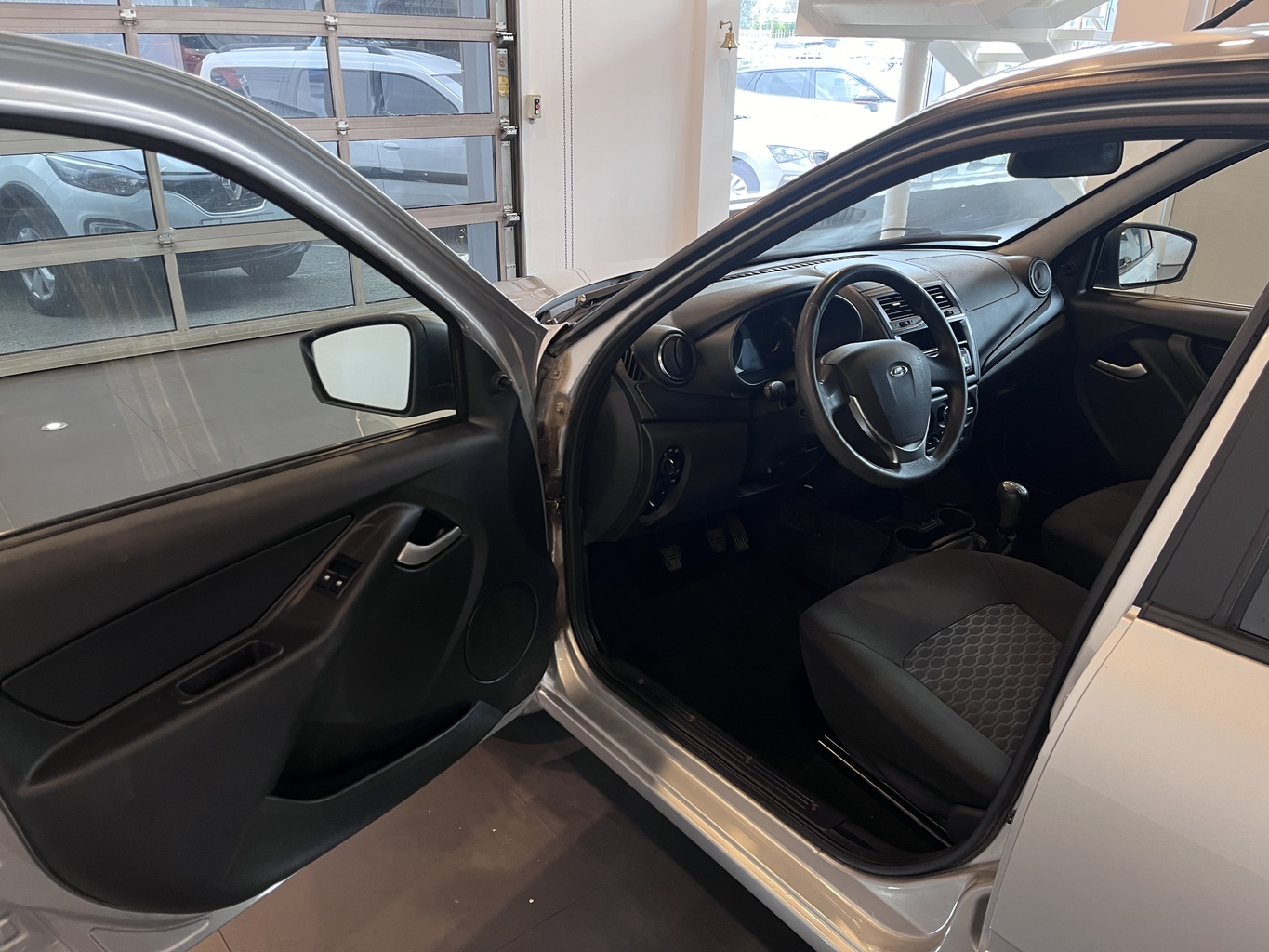 LADA GRANTA