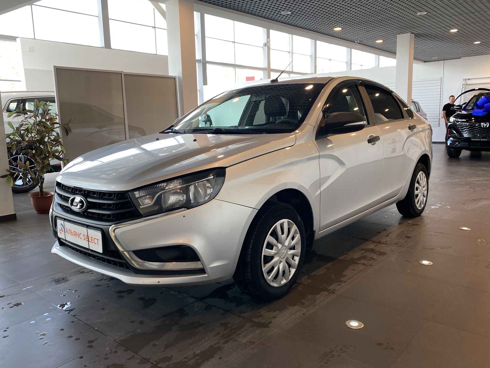 LADA VESTA