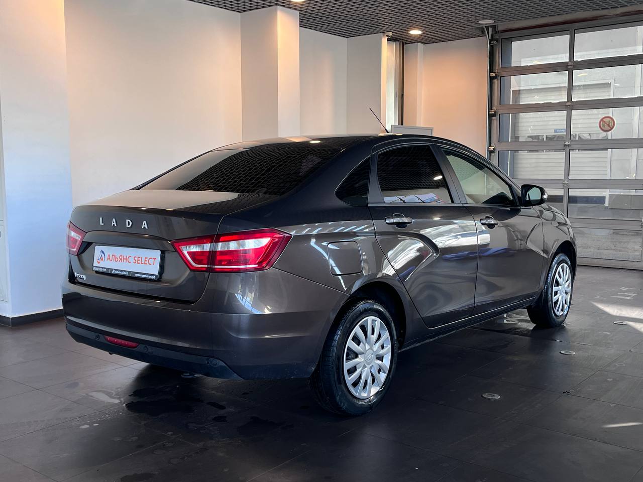 LADA VESTA