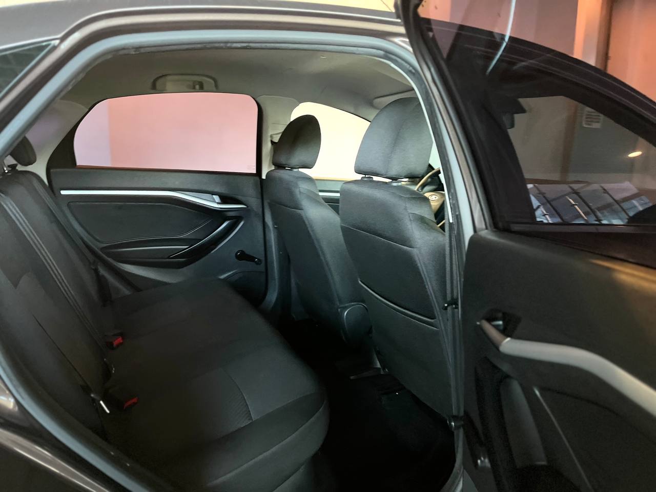 LADA VESTA