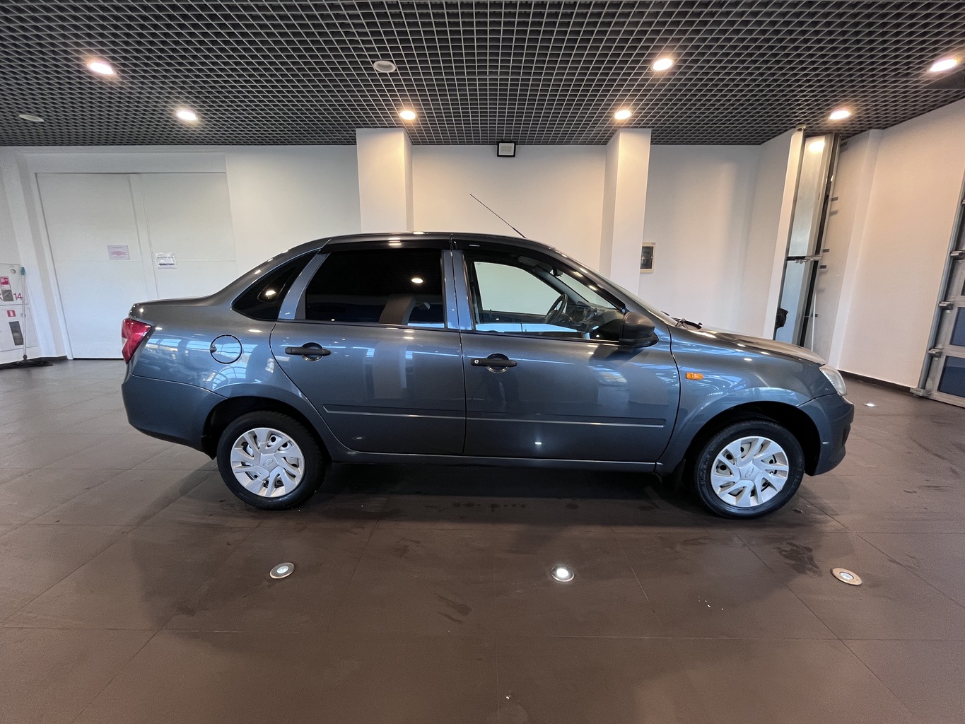 LADA GRANTA