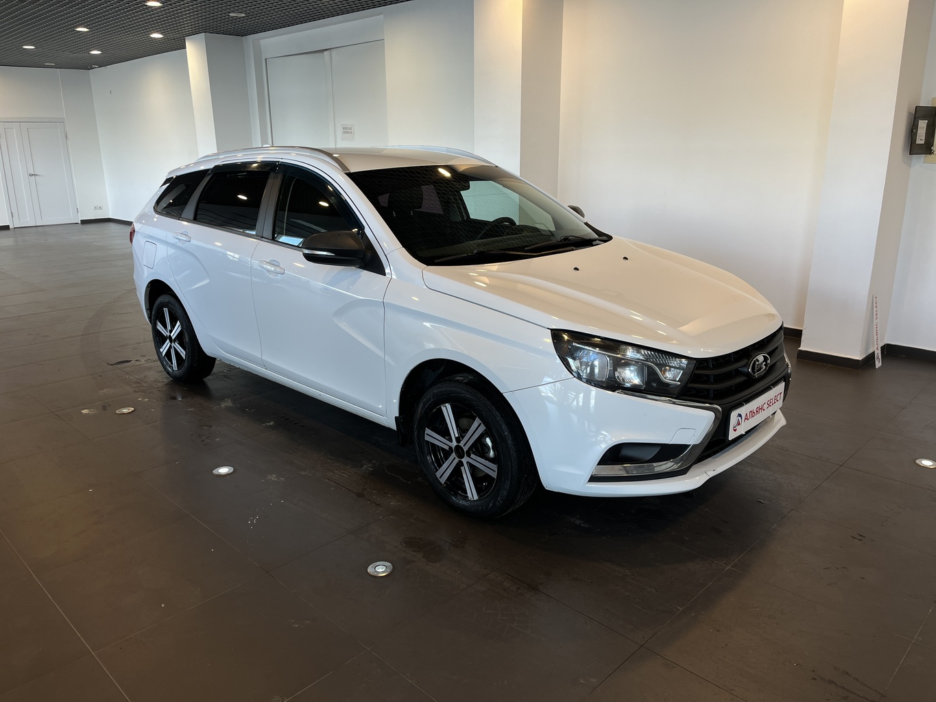 LADA VESTA