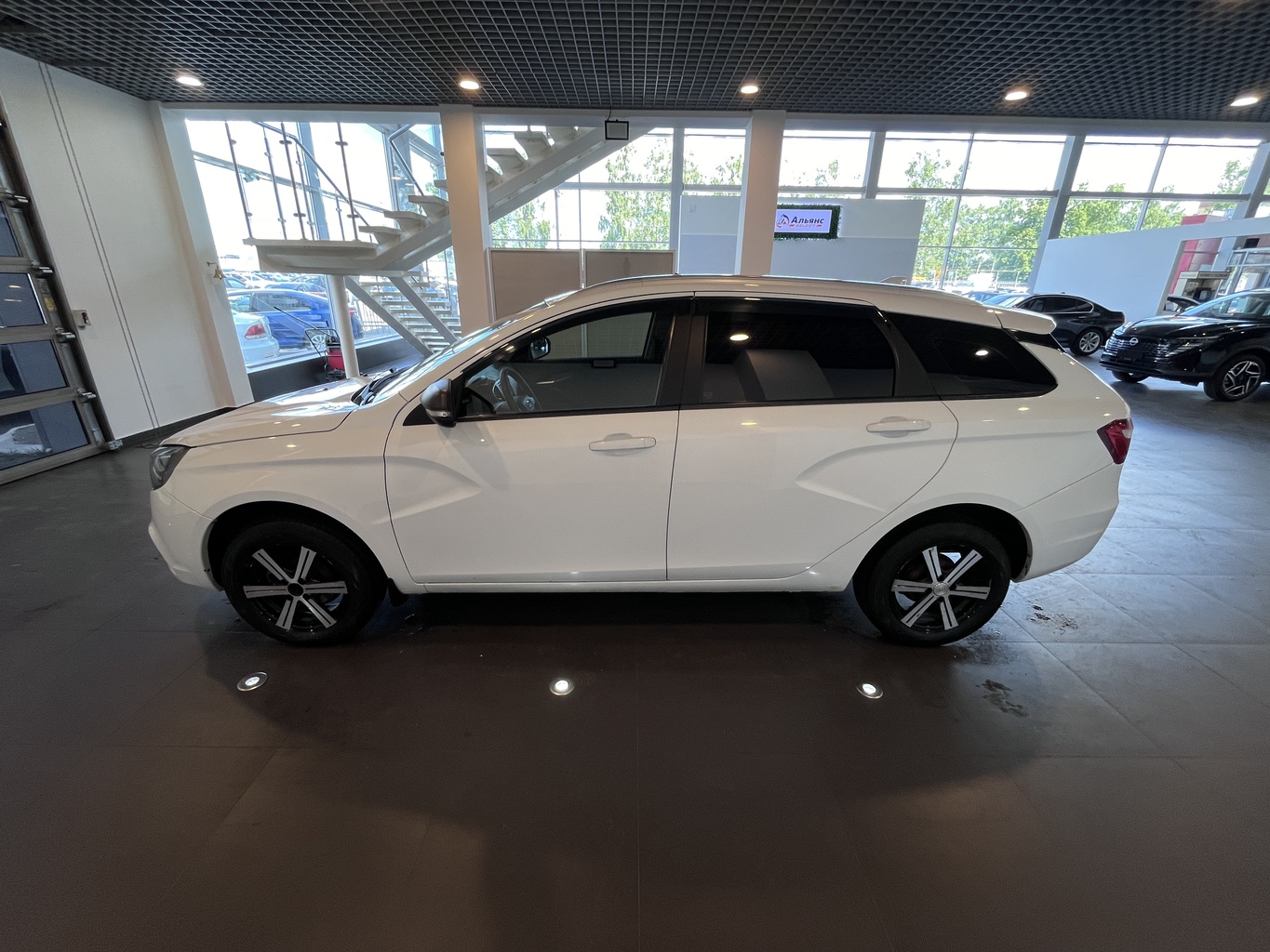 LADA VESTA