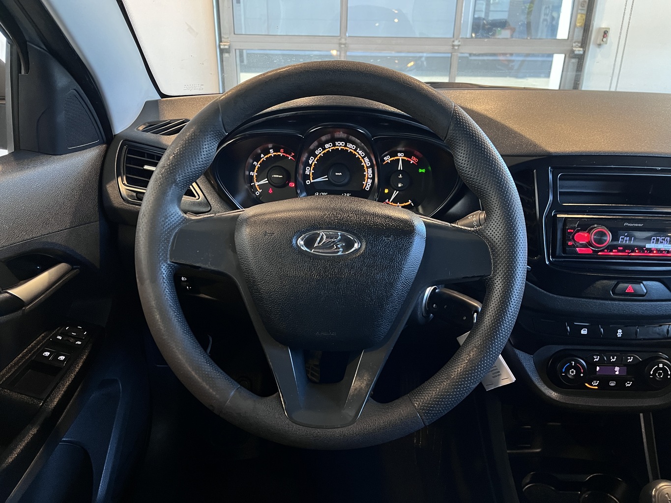 LADA VESTA