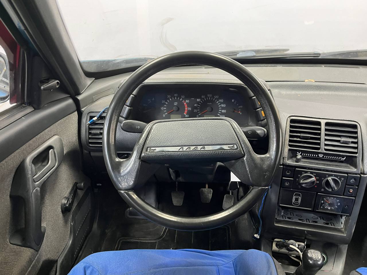 LADA 2110
