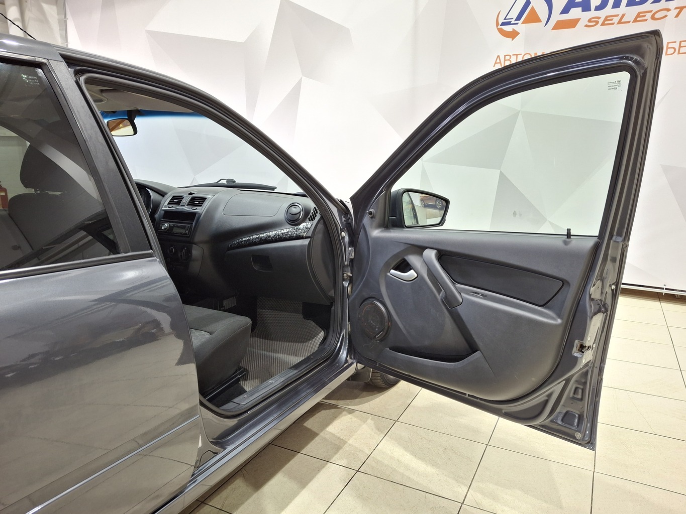 LADA GRANTA
