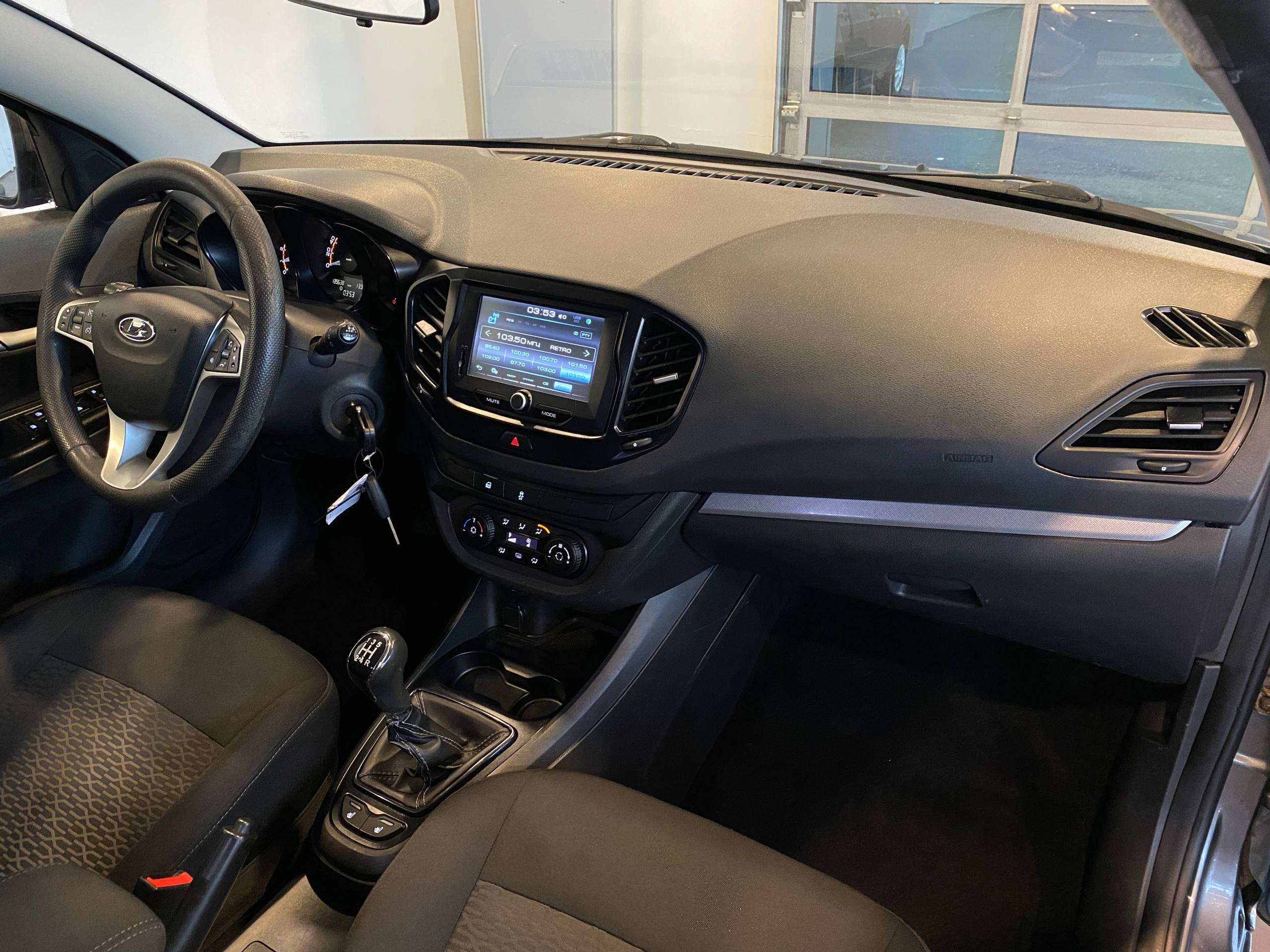 LADA VESTA