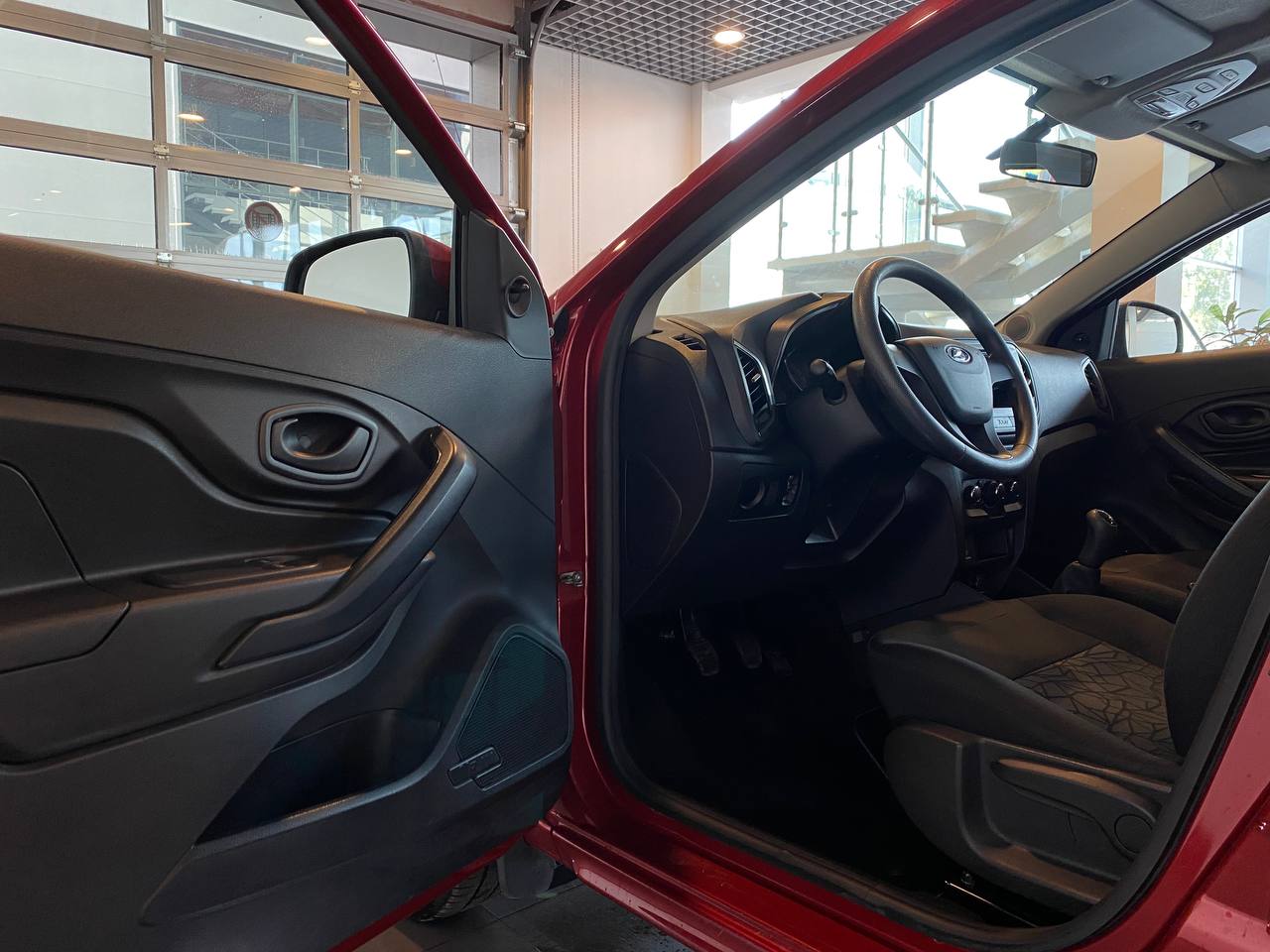 LADA XRAY