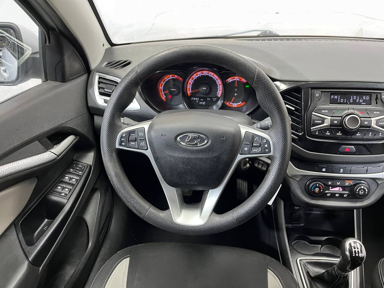 LADA VESTA