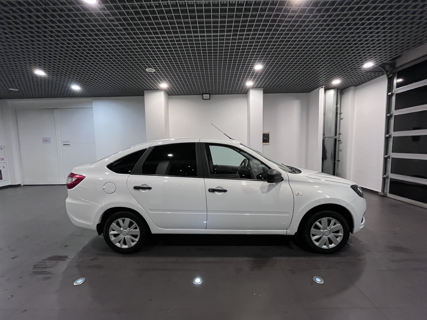 LADA GRANTA