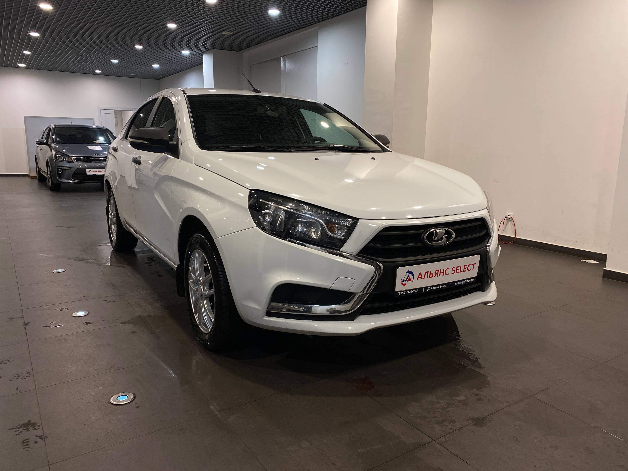 LADA VESTA