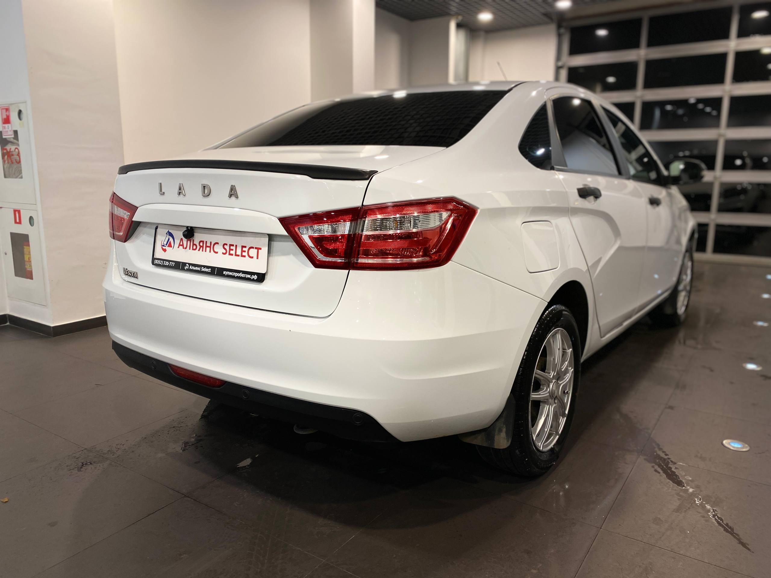 LADA VESTA