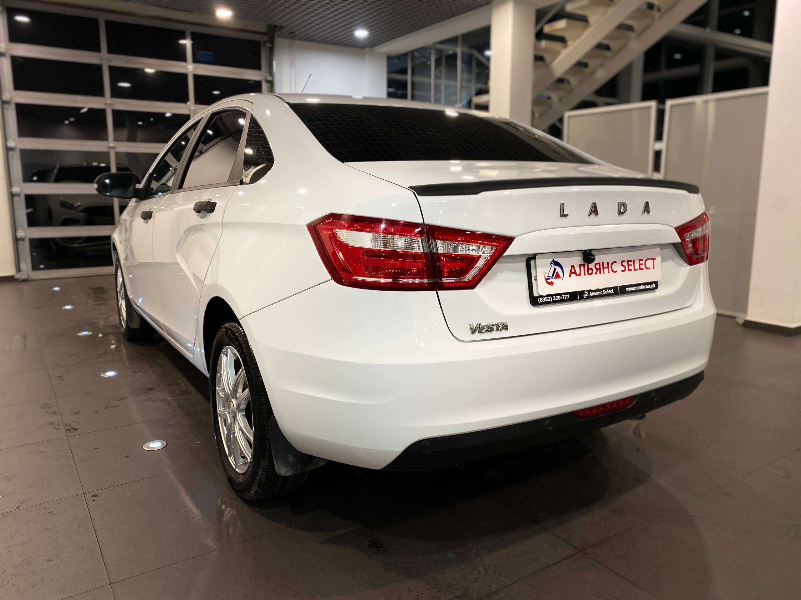 LADA VESTA
