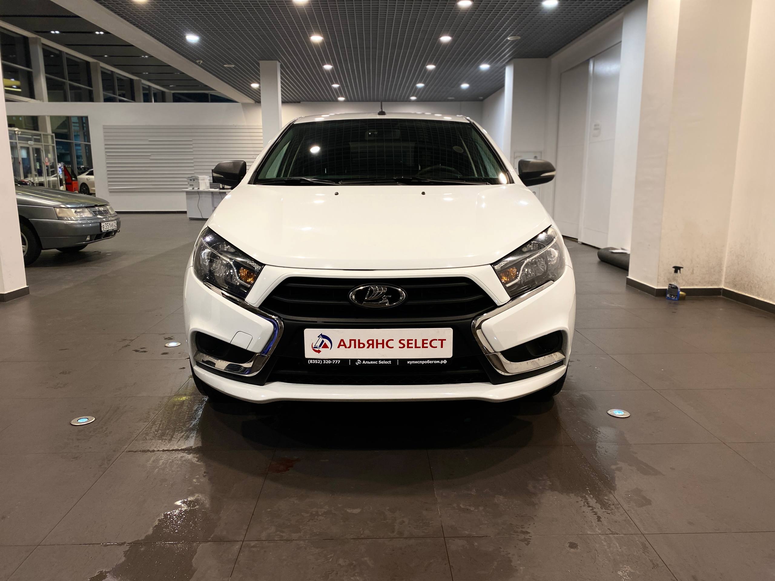 LADA VESTA