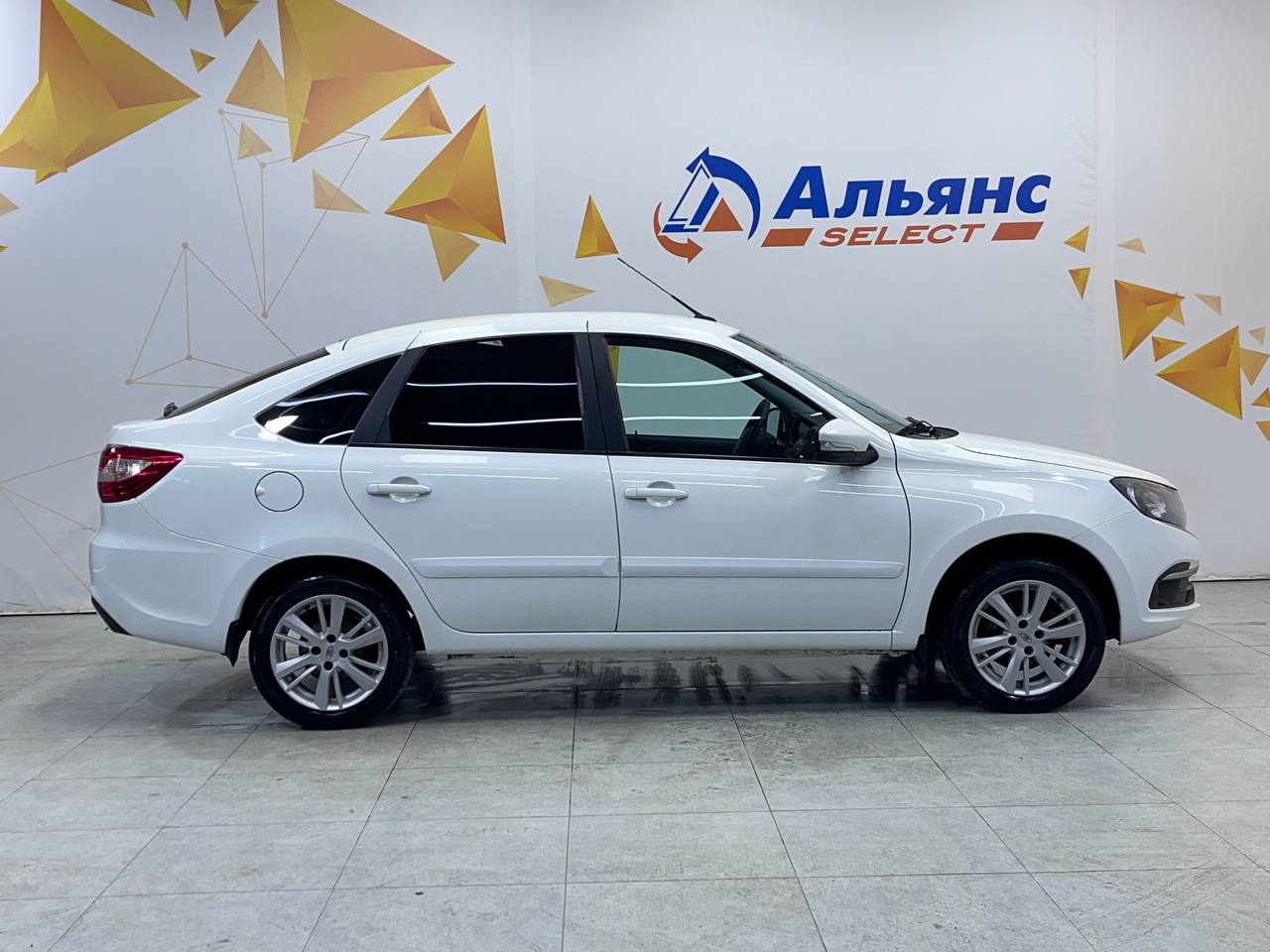 LADA GRANTA