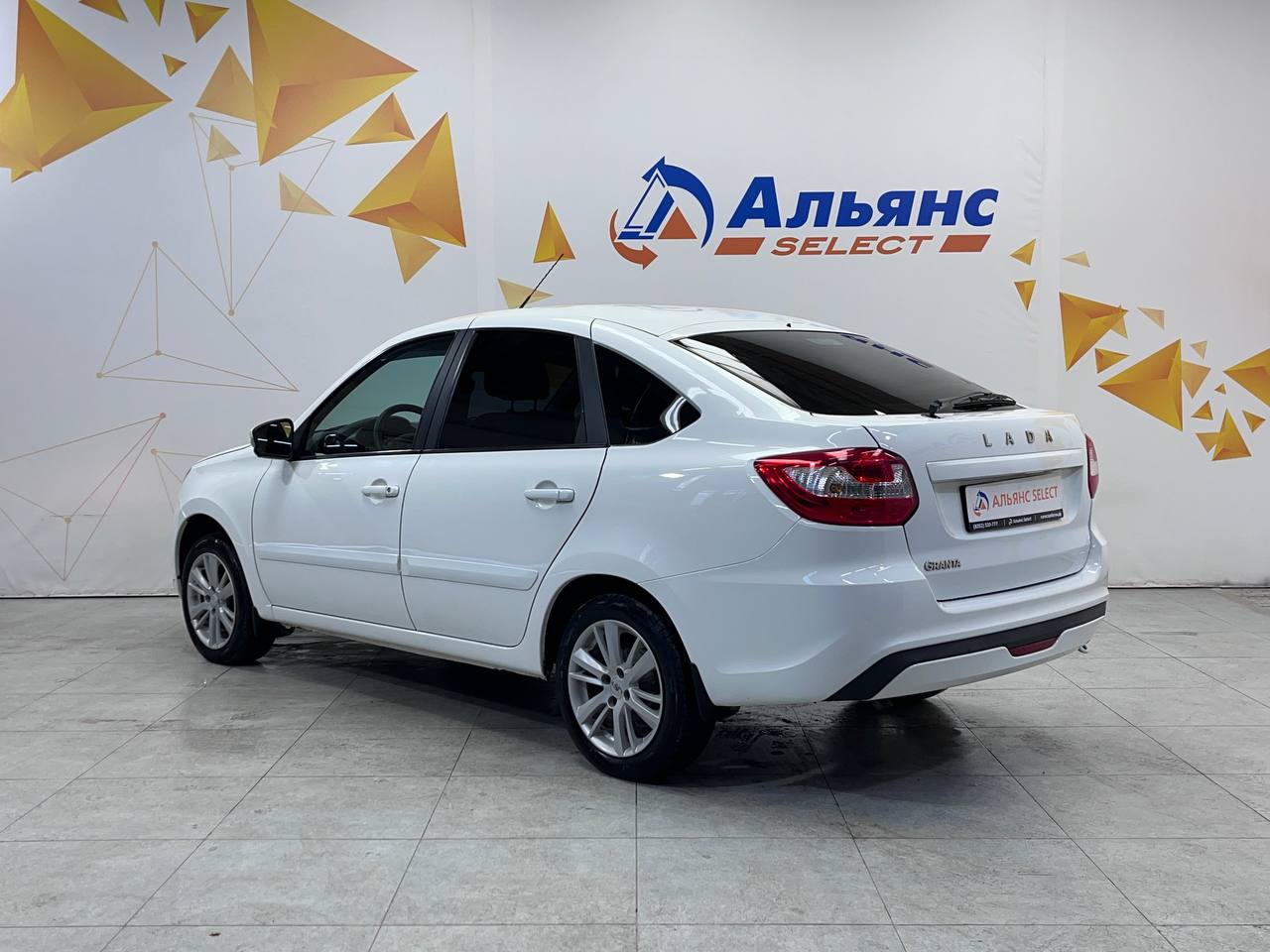 LADA GRANTA