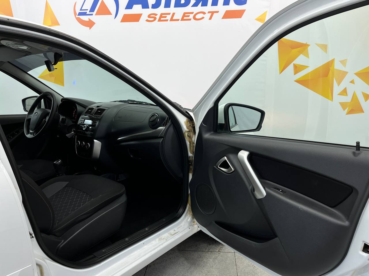 LADA GRANTA