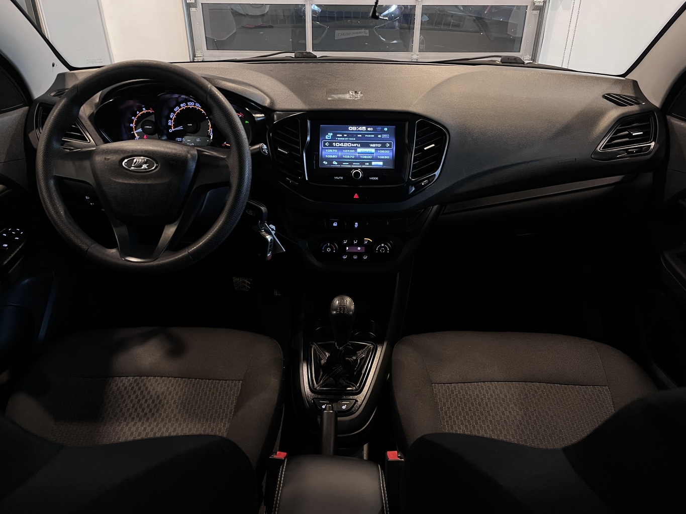 LADA VESTA