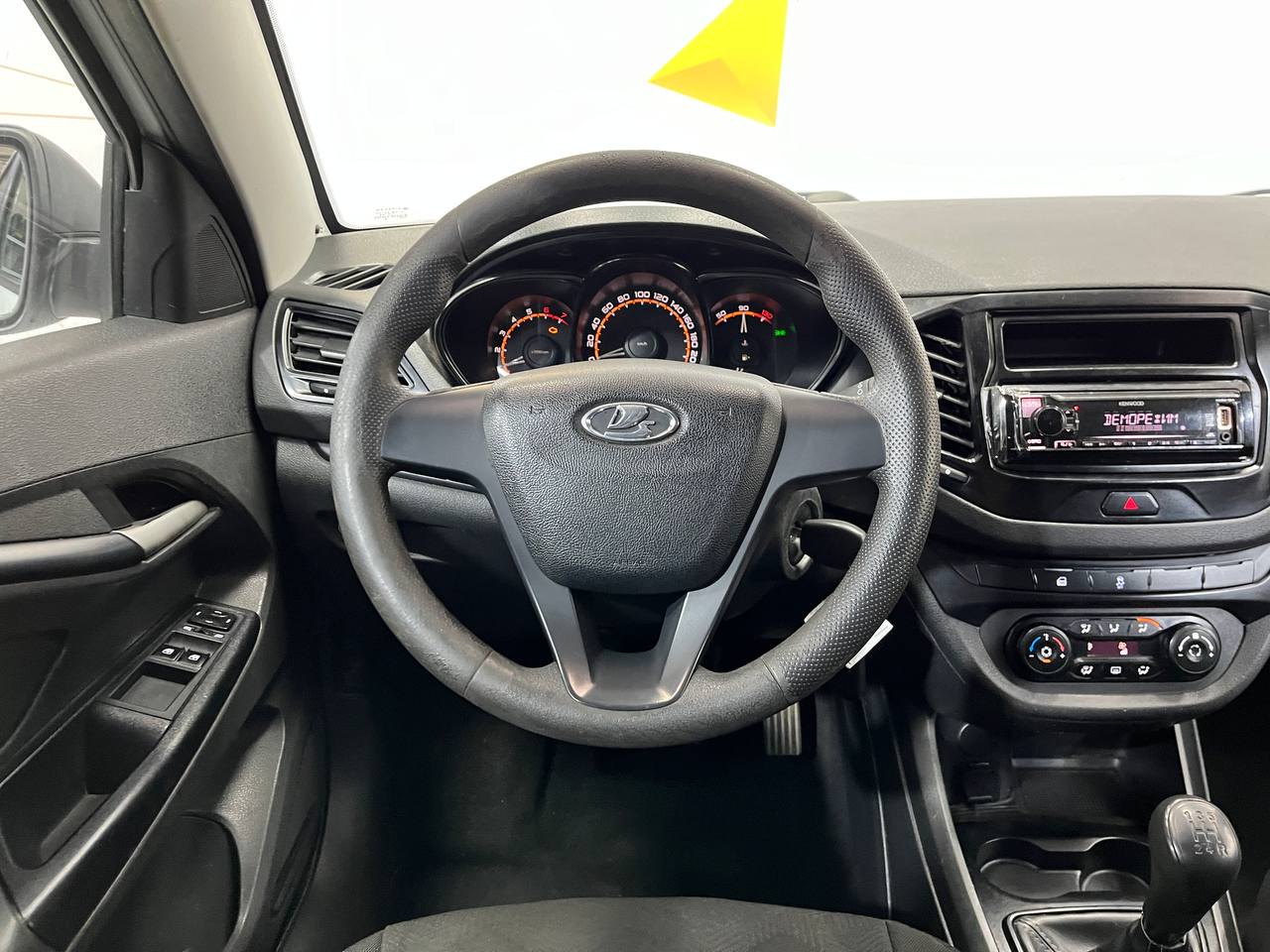 LADA VESTA