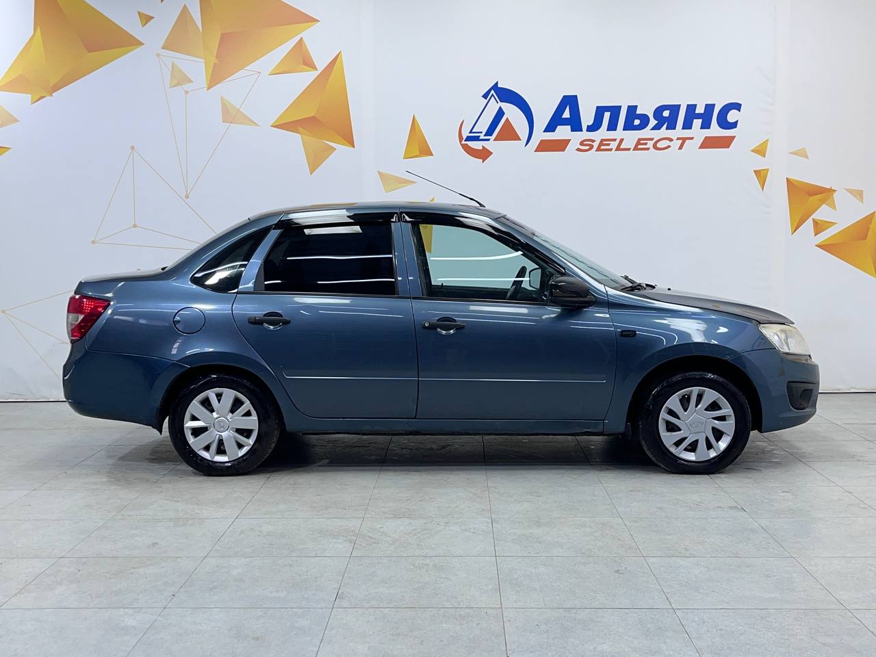 LADA GRANTA