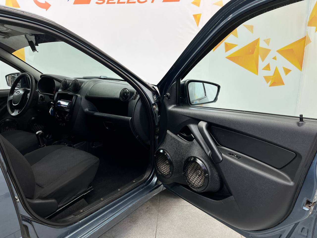 LADA GRANTA