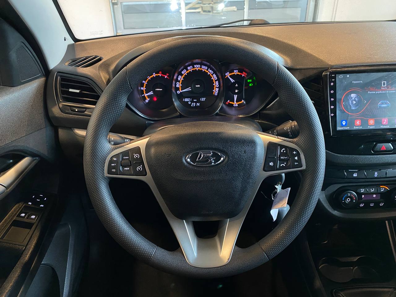 LADA VESTA
